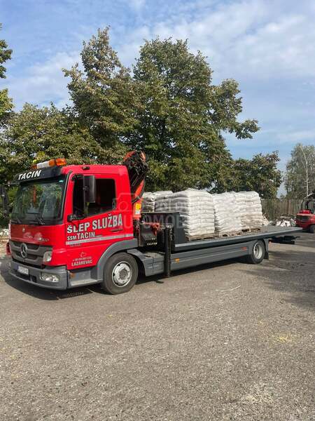 Mercedes Benz atego 818