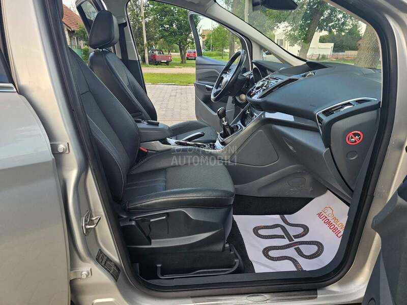 Ford C-Max P.A.N.O