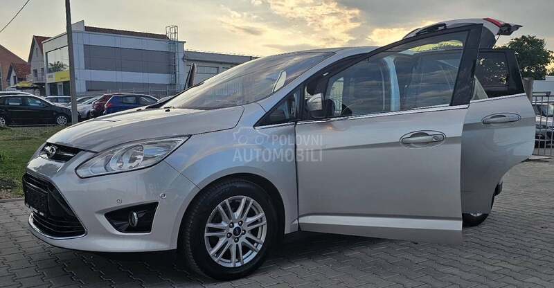 Ford C-Max P.A.N.O