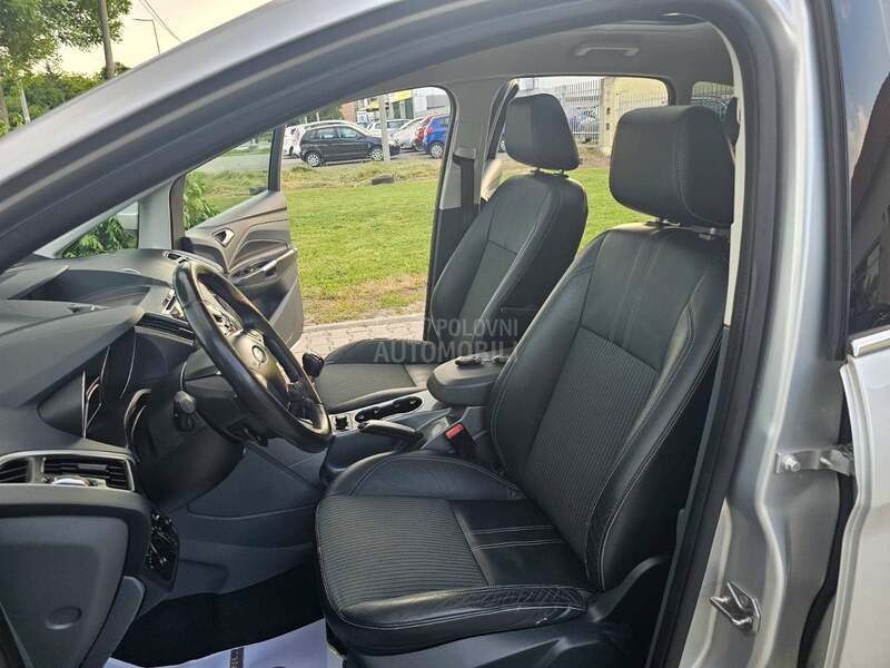 Ford C-Max P.A.N.O