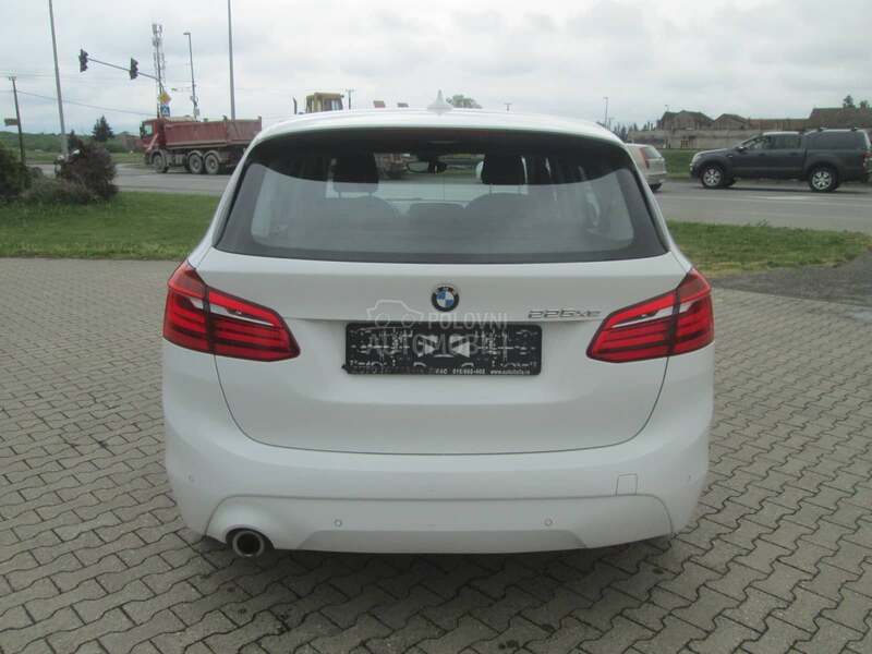 BMW 225 xe iPerformance