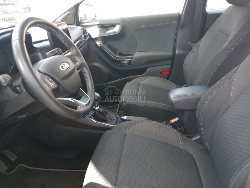 Ford Puma HYBRID