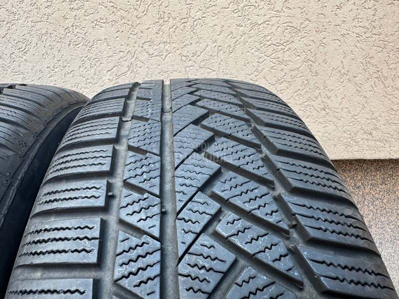 Continental 235/50 R19 Zimska