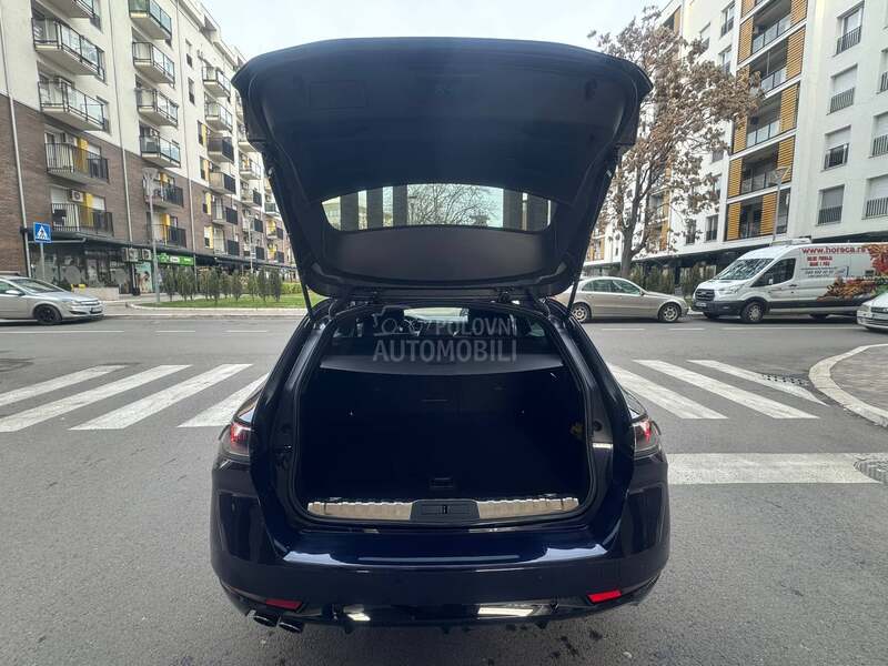 Peugeot 508 GT Line MATRIX