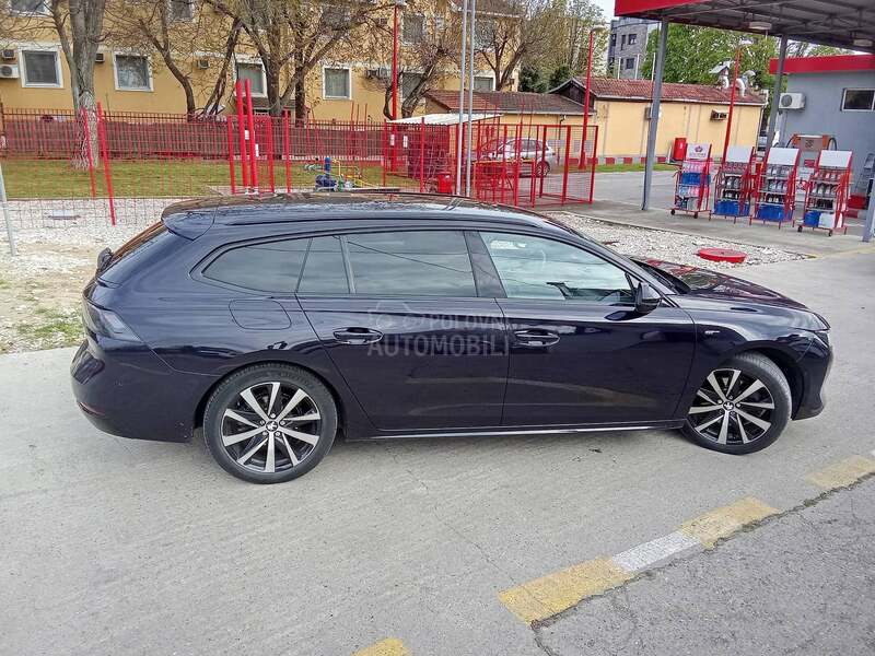 Peugeot 508 GT Line MATRIX