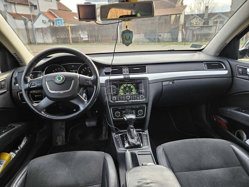 Škoda Superb 2.0TDI, DSG