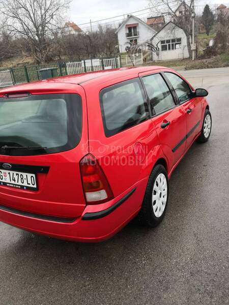 Ford Focus 