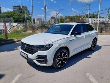 Volkswagen Touareg 3.0 V6 R-LINE