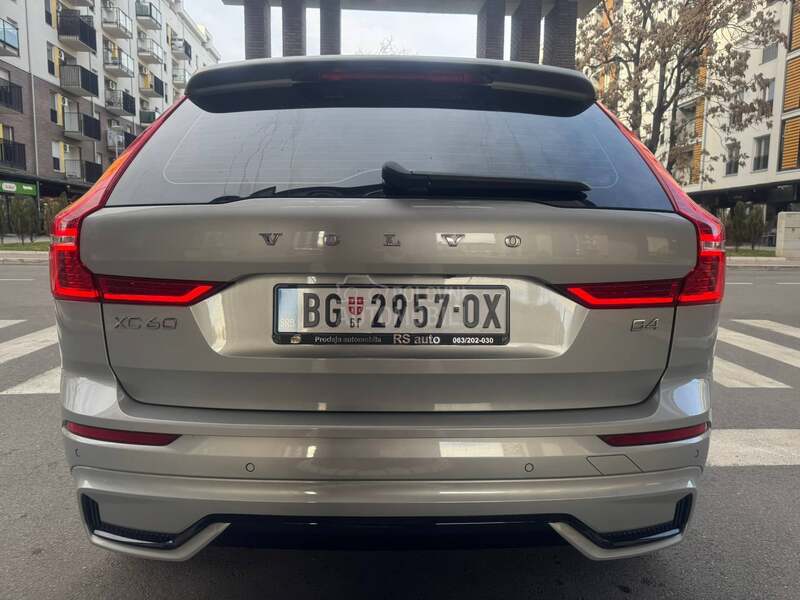 Volvo XC60 R Design restyling
