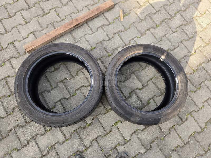 Continental 235/45 R18 Letnja