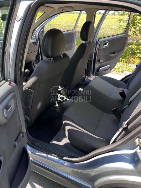 Opel Corsa C 1.2 Twinport