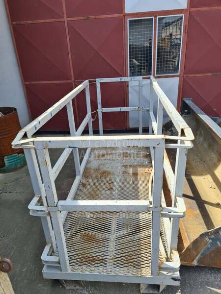 Manitou 732/25   NAJAM PRODAJA