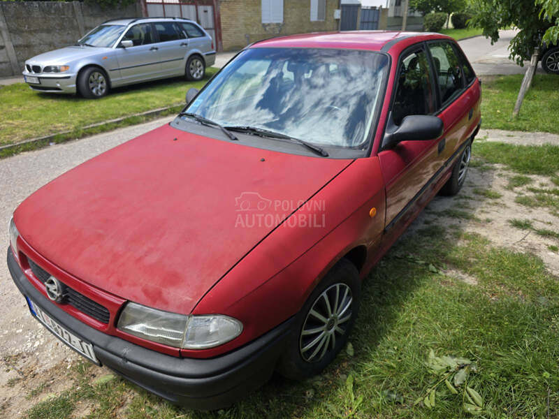 Opel Astra F 1.6
