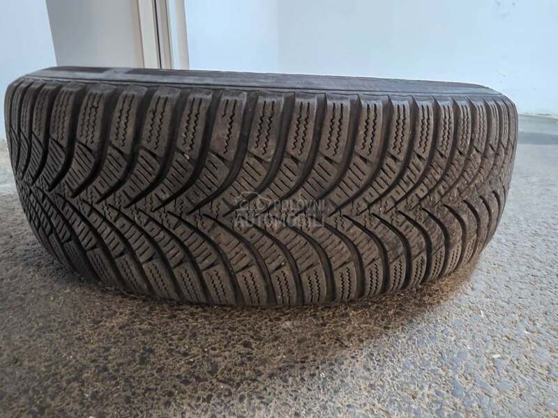 Hankook 185/65 R15 Zimska