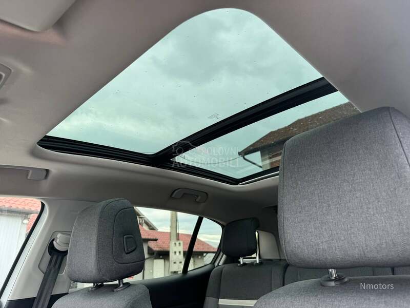 Citroen C5 Aircross 1.5hdi PANO A/m