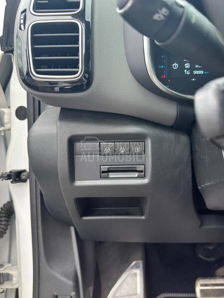 Citroen C5 Aircross 180 e-EAT8