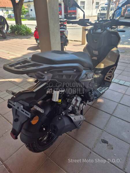 Keeway Vieste 300 XDV
