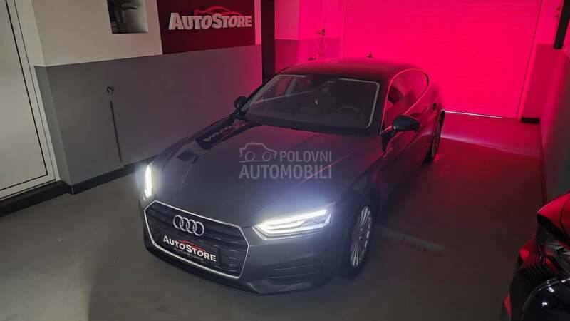 Audi A5 G-Tron
