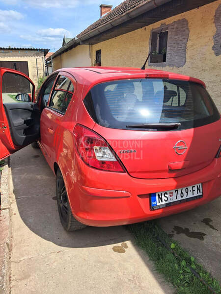 Opel Corsa D 1.2