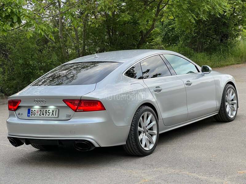 Audi A7 RS7 look /