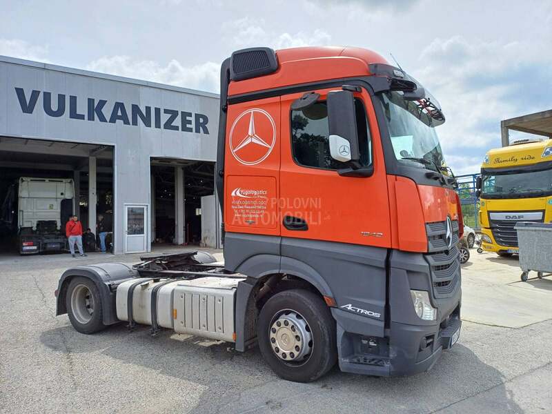 Mercedes Benz Actros 1842