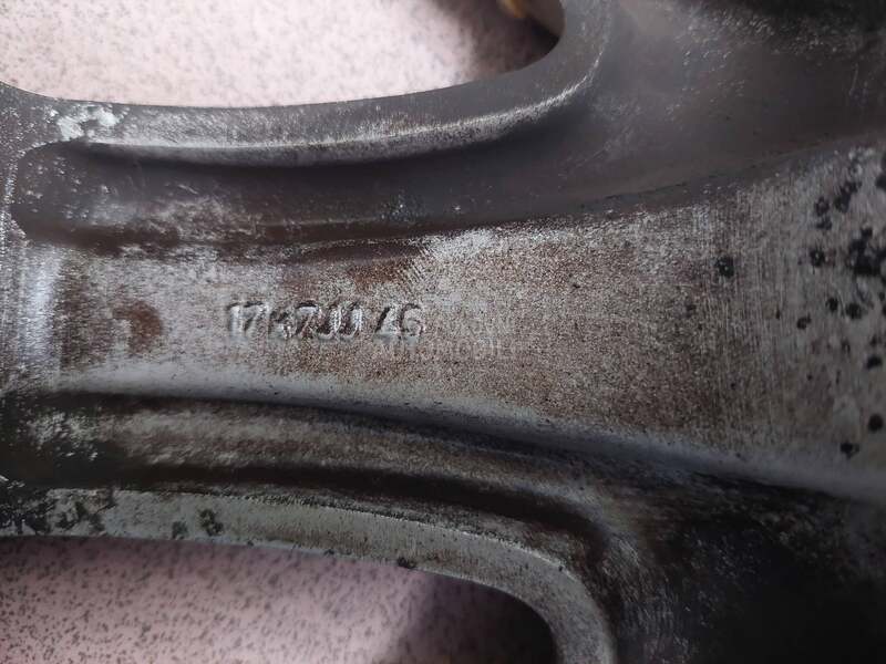 Aluminijumske felne Nissan 17" Bez rupa