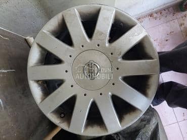 Aluminijumske felne Nissan 17" Bez rupa