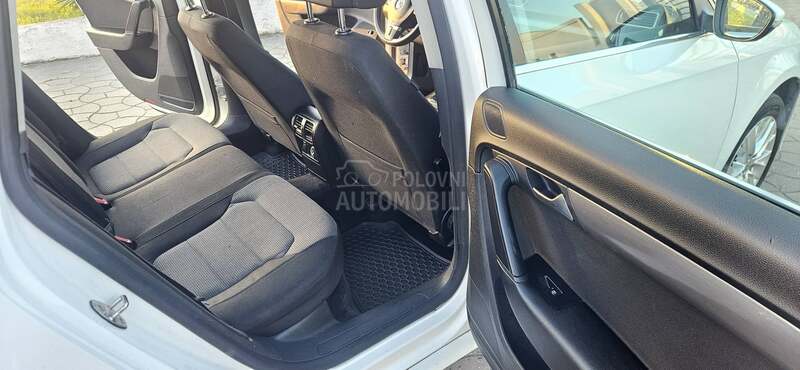 Volkswagen Passat B7 M e t a n