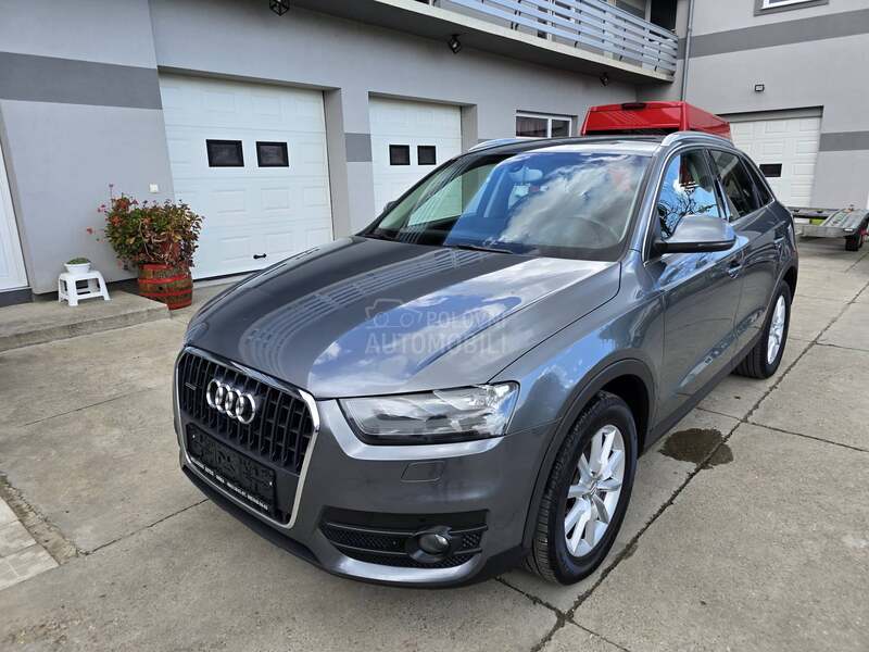 Audi Q3 2.0TDI//AUT/QUATTRO