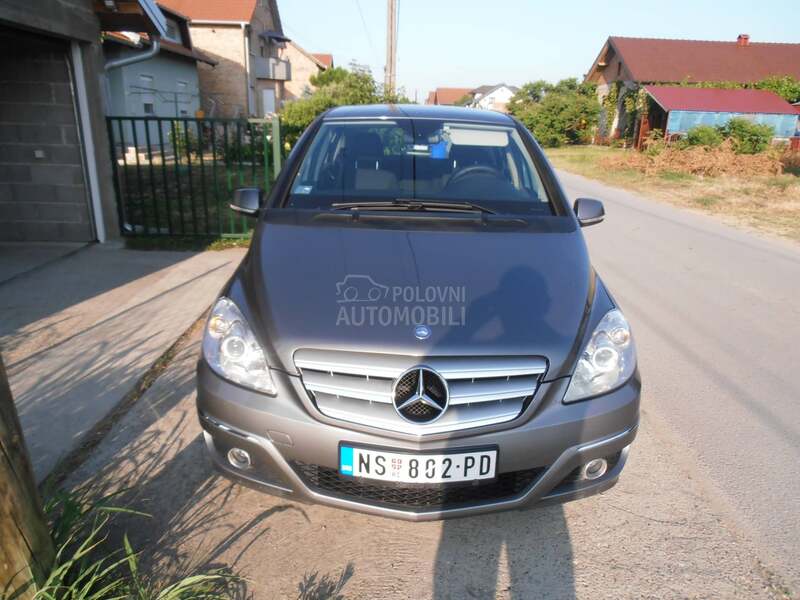 Mercedes Benz B 160 