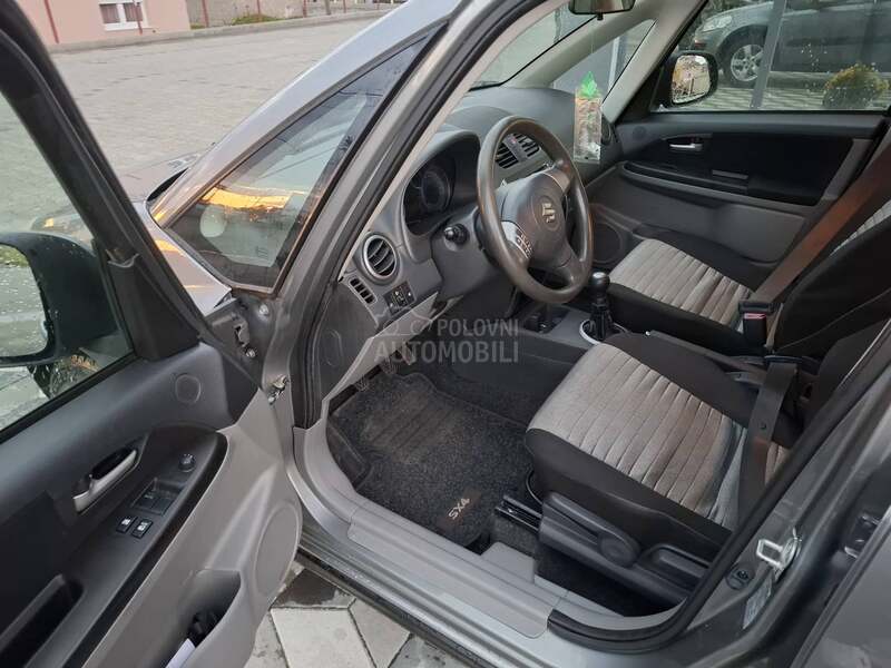 Suzuki SX4 1.5 TNG