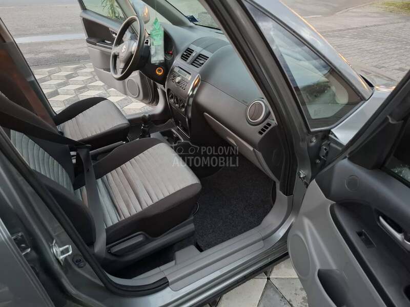 Suzuki SX4 1.5 TNG