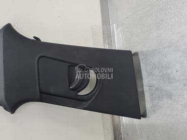 Plastika stuba za Audi A3