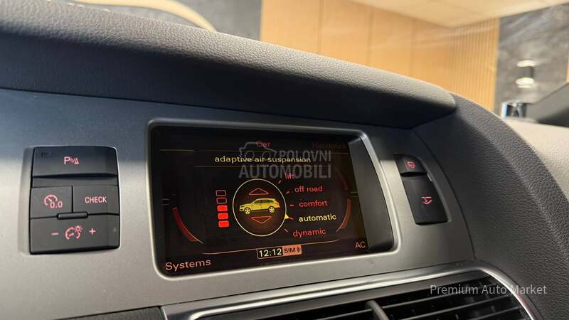 Audi Q7 //3.0 TDI/TV/FUL