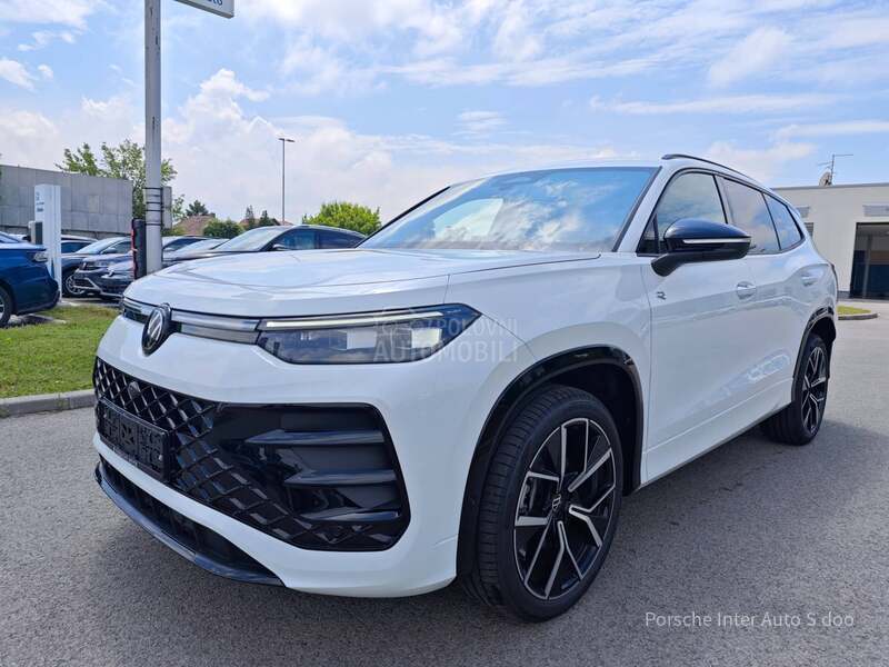 Volkswagen Tayron 2.0 TDI R-LINE 4WD