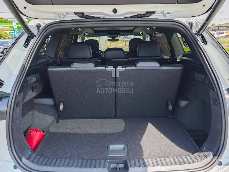 Volkswagen Tayron 2.0 TDI R-LINE 4WD