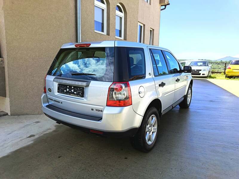Land Rover Freelander 2 S TD4