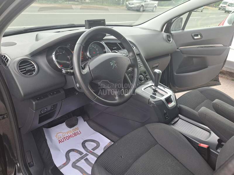 Peugeot 5008 1.6 e-hdi  f u l