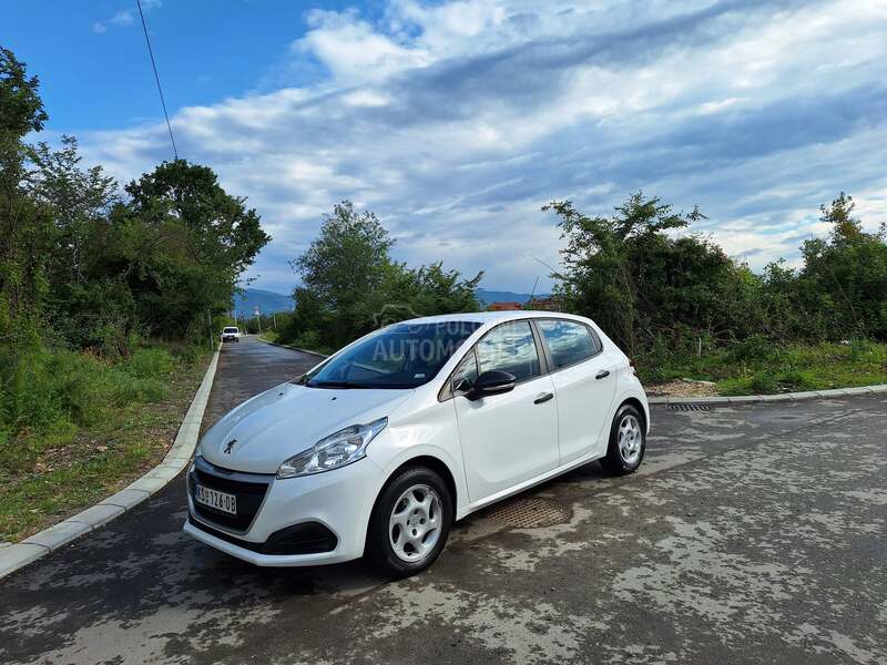 Peugeot 208 1.6HDI