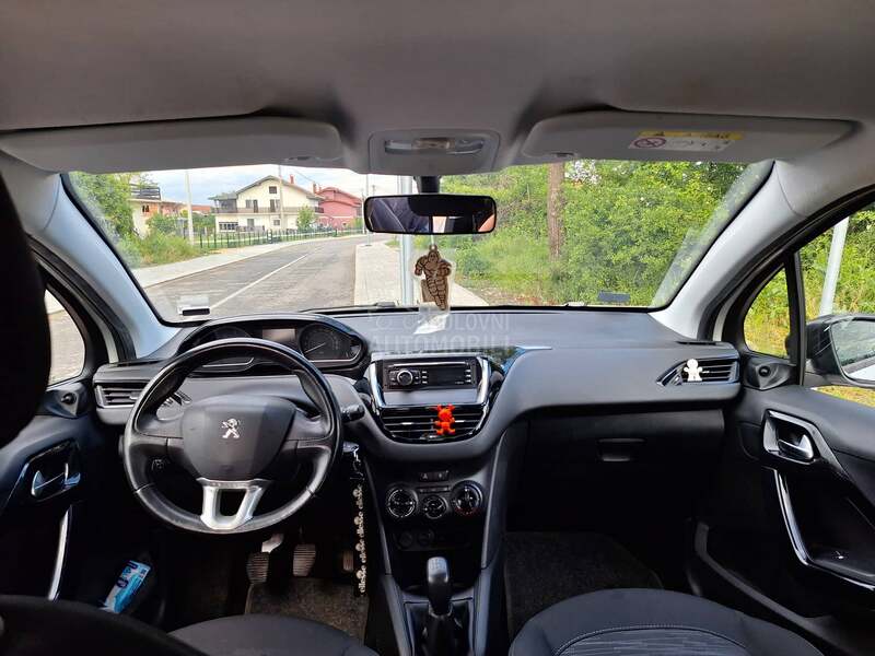 Peugeot 208 1.6HDI