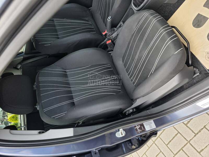 Opel Corsa D 1.2 GPL-TECH OPEN
