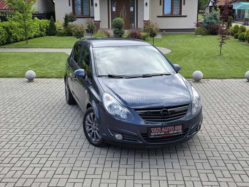 Opel Corsa D 1.2 GPL-TECH OPEN