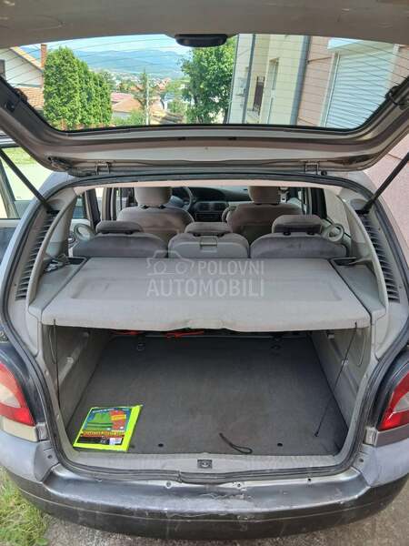 Renault Scenic 1.9 dci
