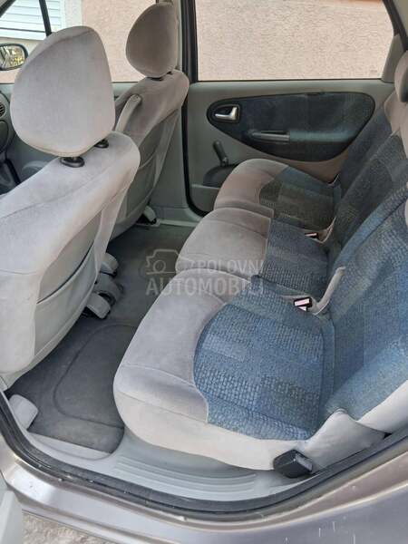 Renault Scenic 1.9 dci