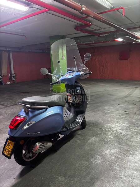 Vespa primavera