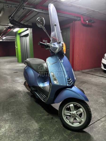 Vespa primavera