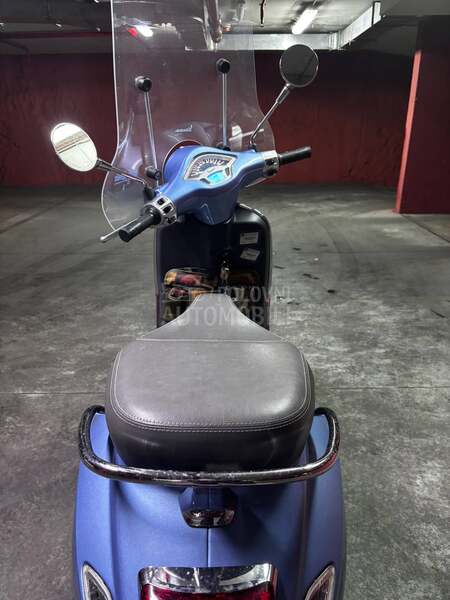 Vespa primavera