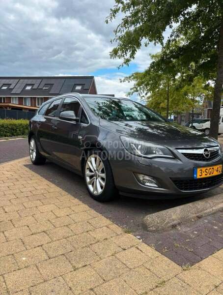 Opel Astra J 1.7CDTI