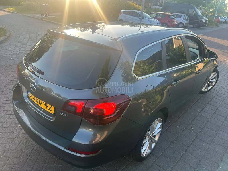 Opel Astra J 1.7CDTI