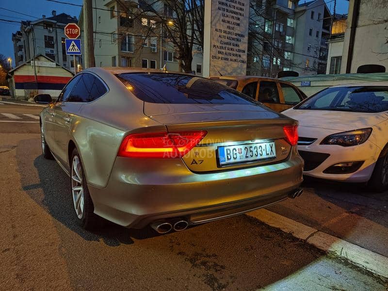 Audi A7 Matrix